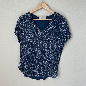 Light and flowy LOFT blouse in a perfect dusty blue. Size S.